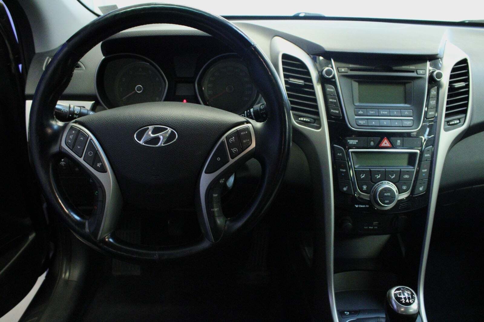 Hyundai i30 1,6 GDi Trend CW