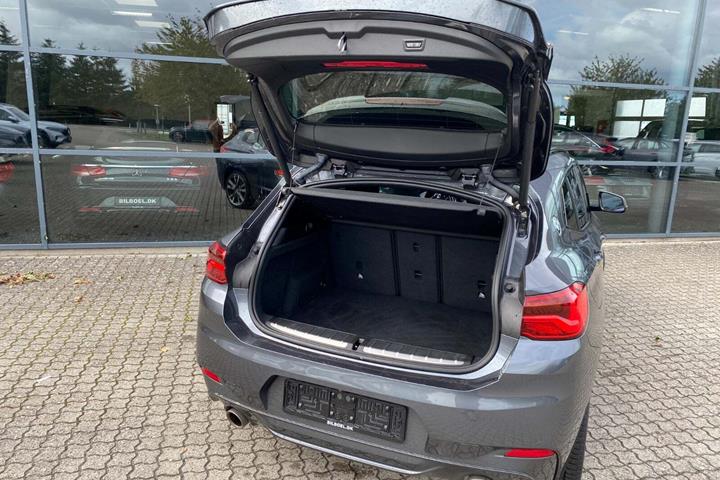 Grå BMW X2 fra 2019