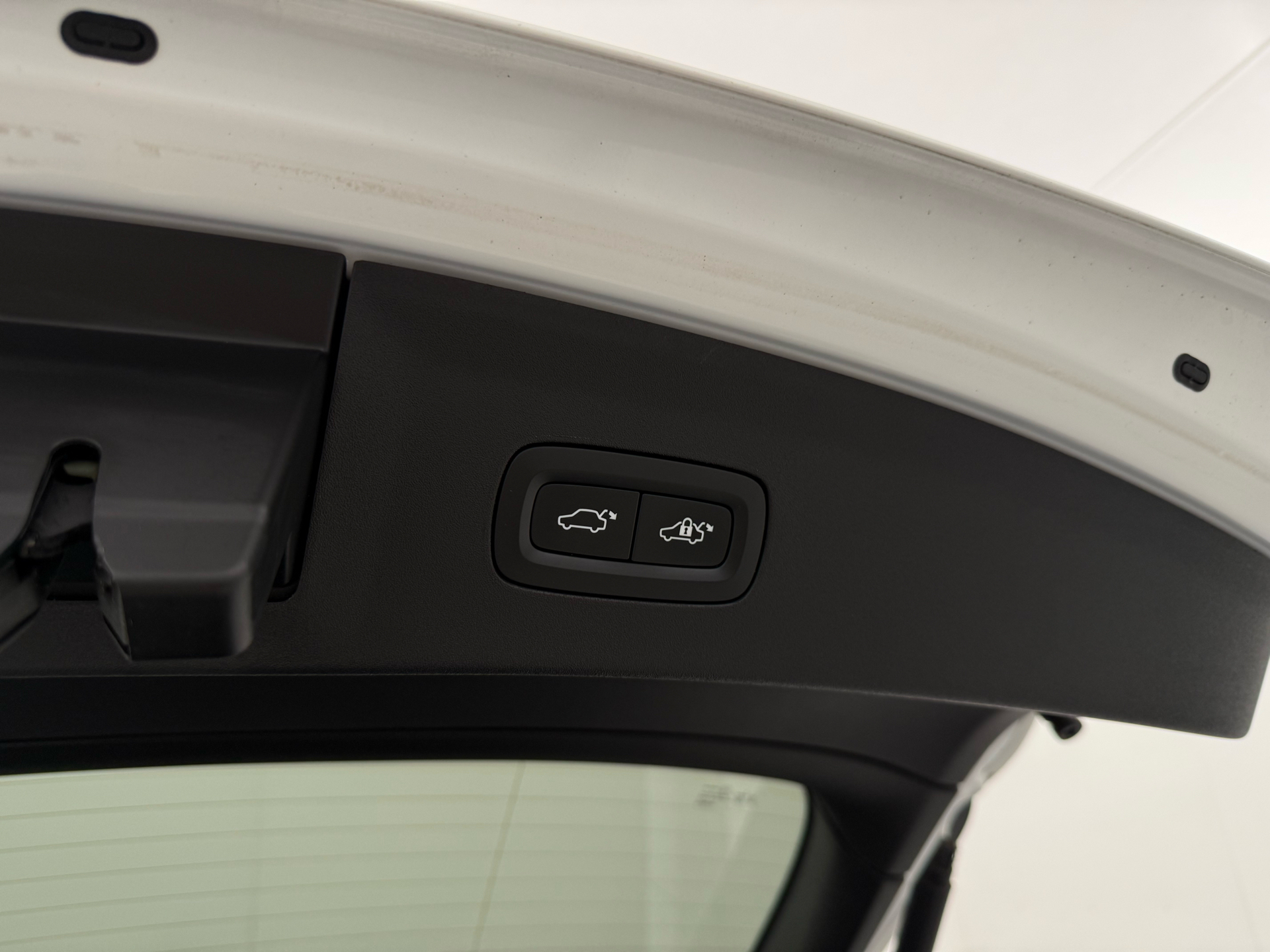 Hvid Polestar 2 fra 2021