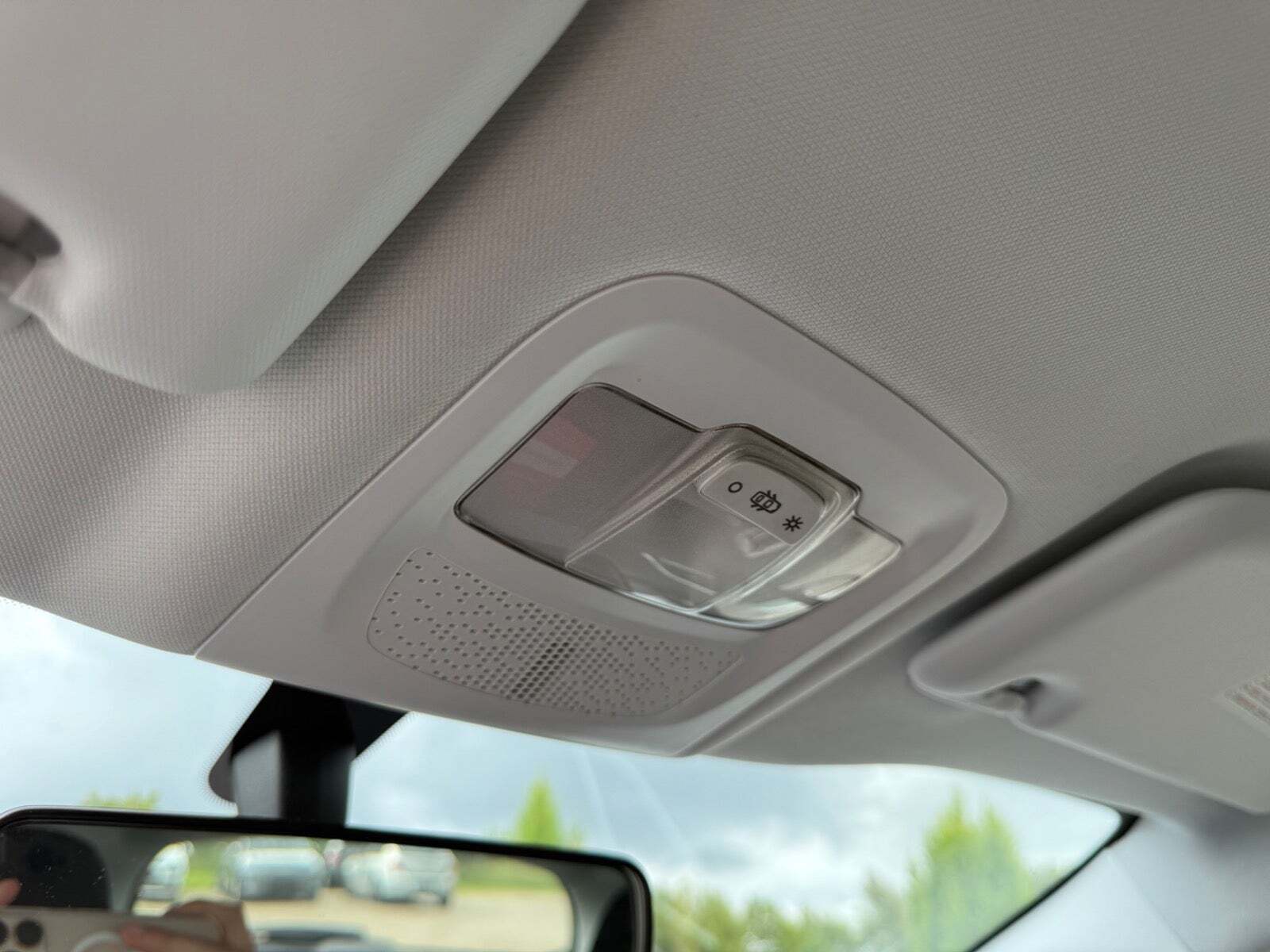 Hvid Peugeot 2008 fra 2014