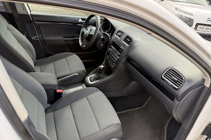 undefined VW Golf VI fra 2012 set indefra