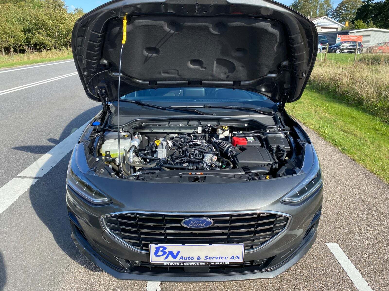 Grå Ford Focus fra 2022 set udefra