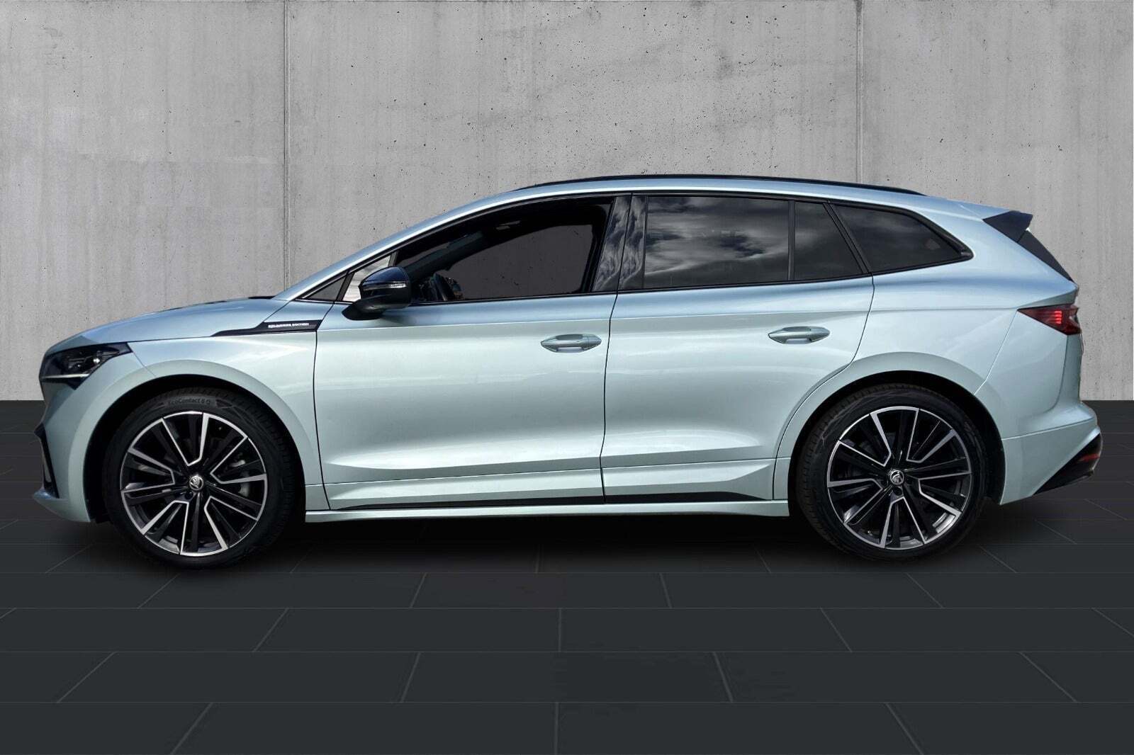 Skoda Enyaq 80x iV Founders Edition