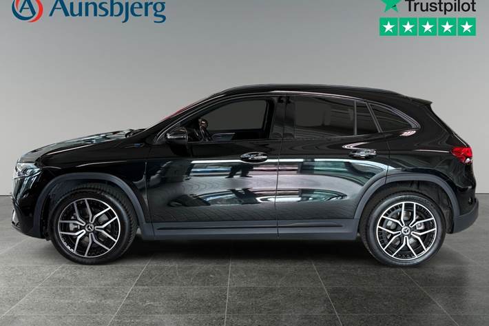 Sort Mercedes EQA250 fra 2022