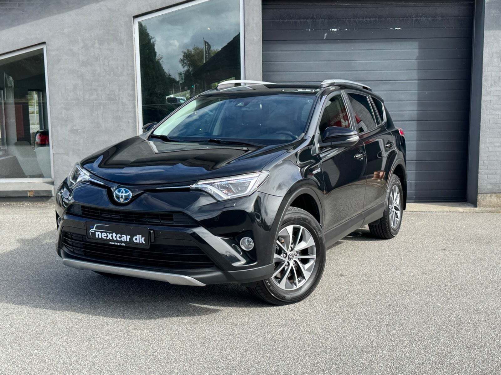Toyota RAV4 2,5 Hybrid H3 Selected MDS