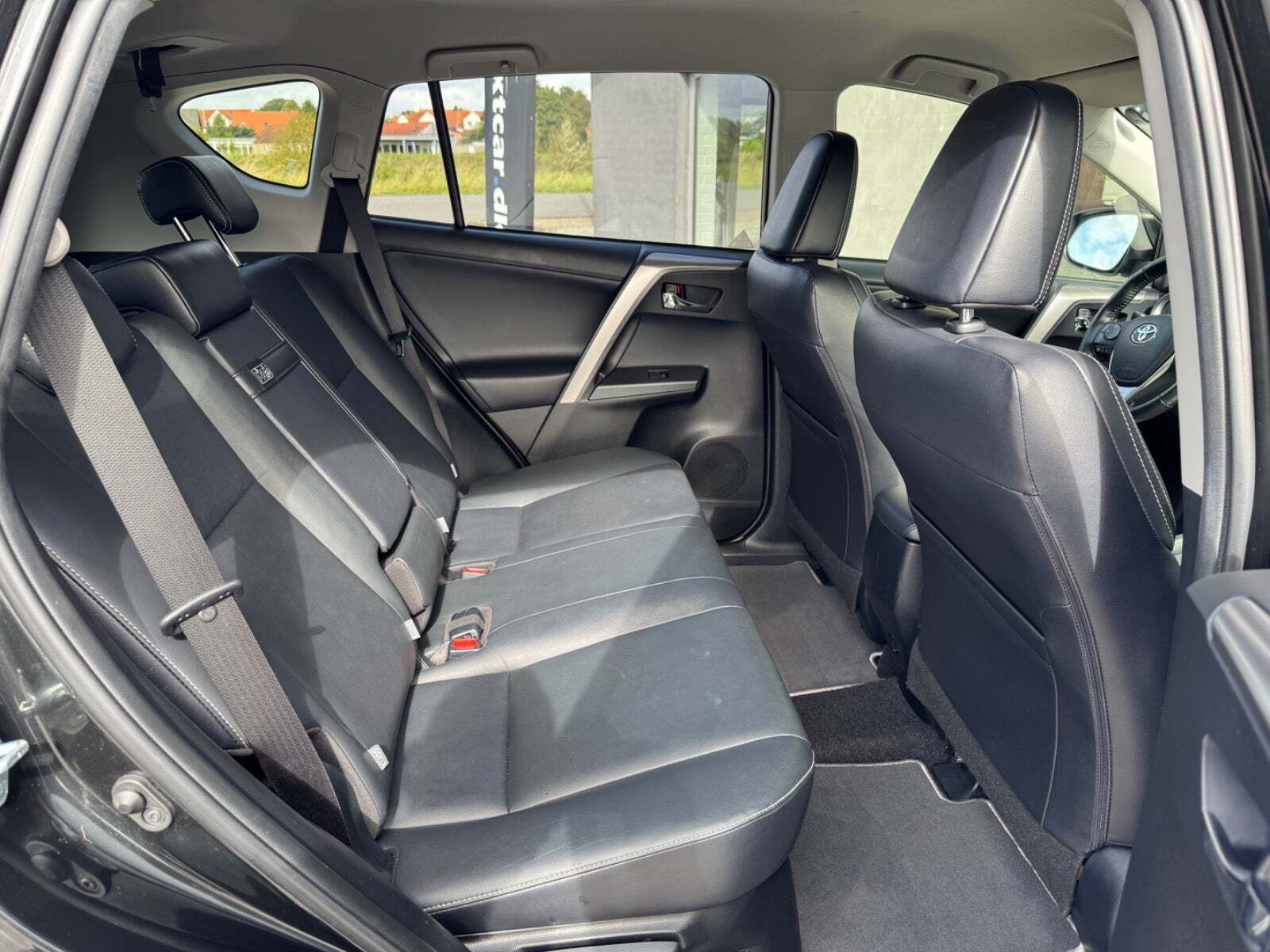 Toyota RAV4 2,5 Hybrid H3 Selected MDS