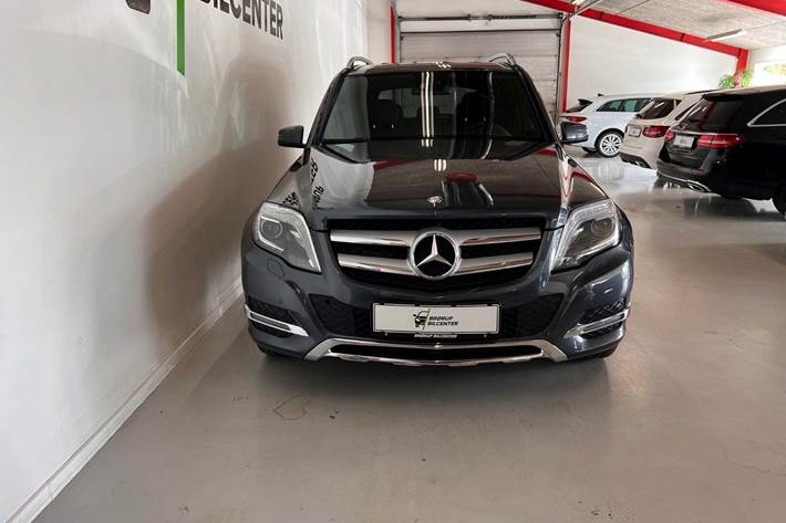 undefined Mercedes GLK350 fra 2015 set udefra
