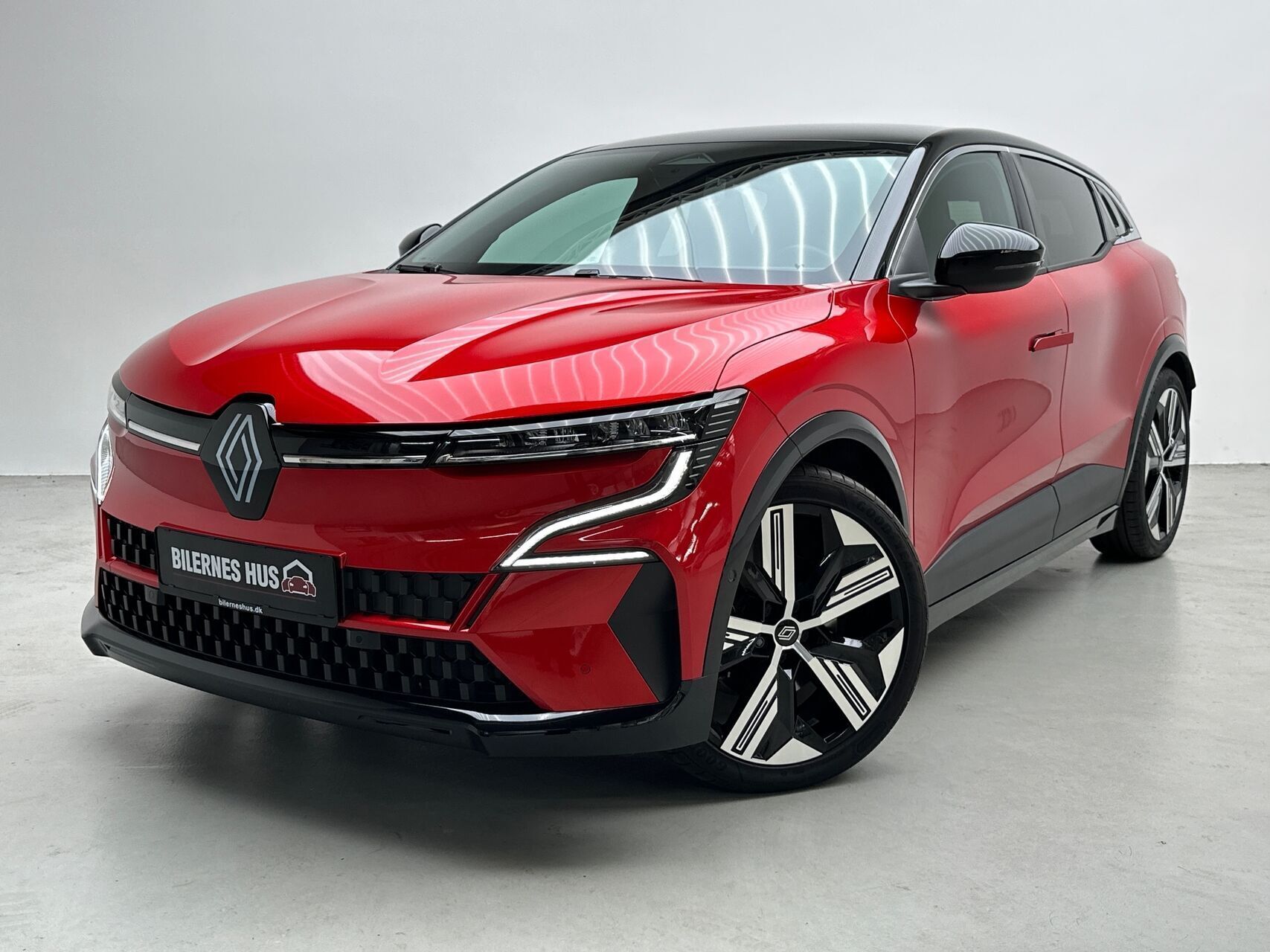 Rød Renault Mégane fra 2024