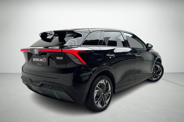 Sort MG MG4 Electric fra 2022