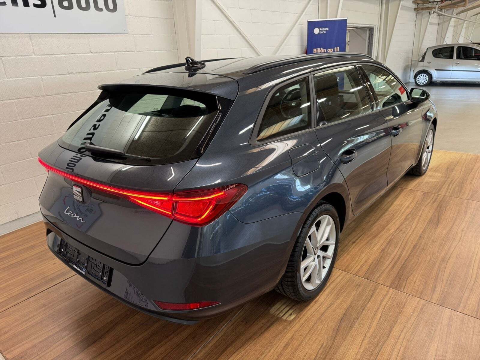 Grå Seat Leon fra 2021
