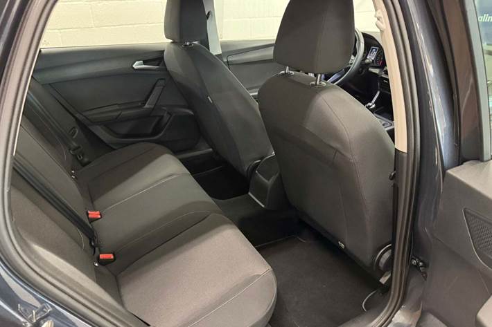 Grå Seat Leon fra 2021