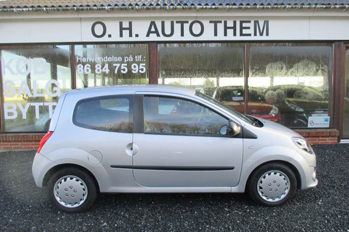 Sølv Renault Twingo fra 2010