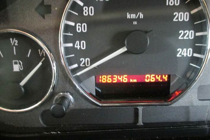 Sort BMW Z3 fra 1999