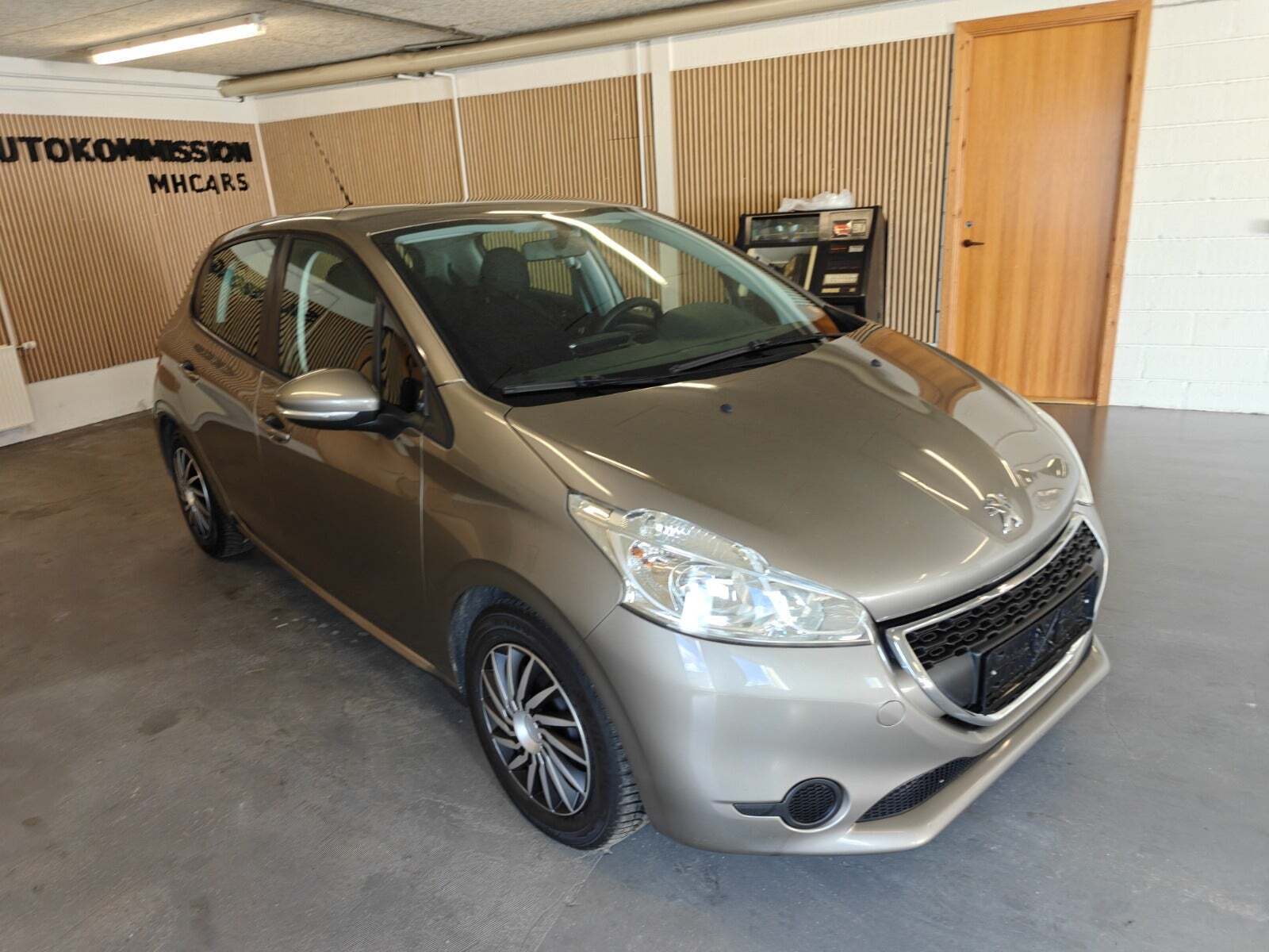 Peugeot 208 1,6 e-HDi 92 Active