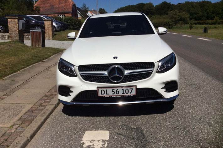 Hvid Mercedes GLC350 d fra 2017