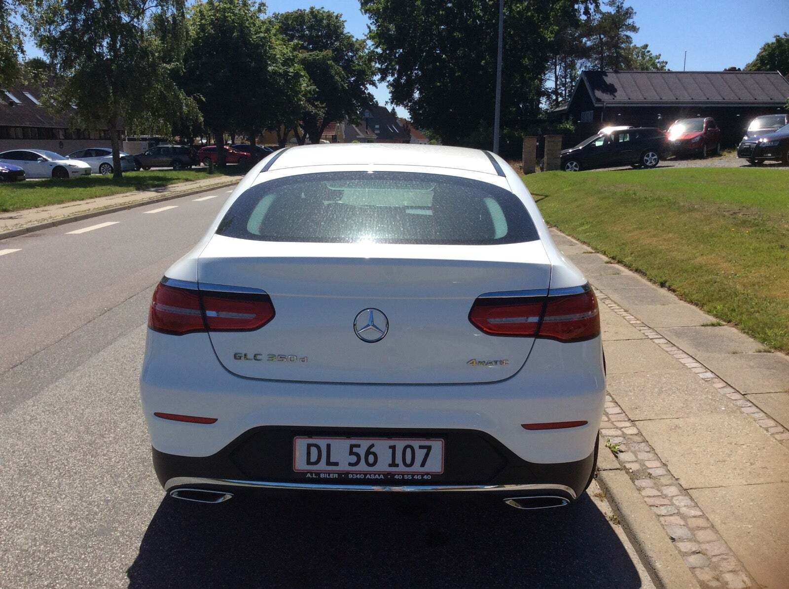Hvid Mercedes GLC350 d fra 2017