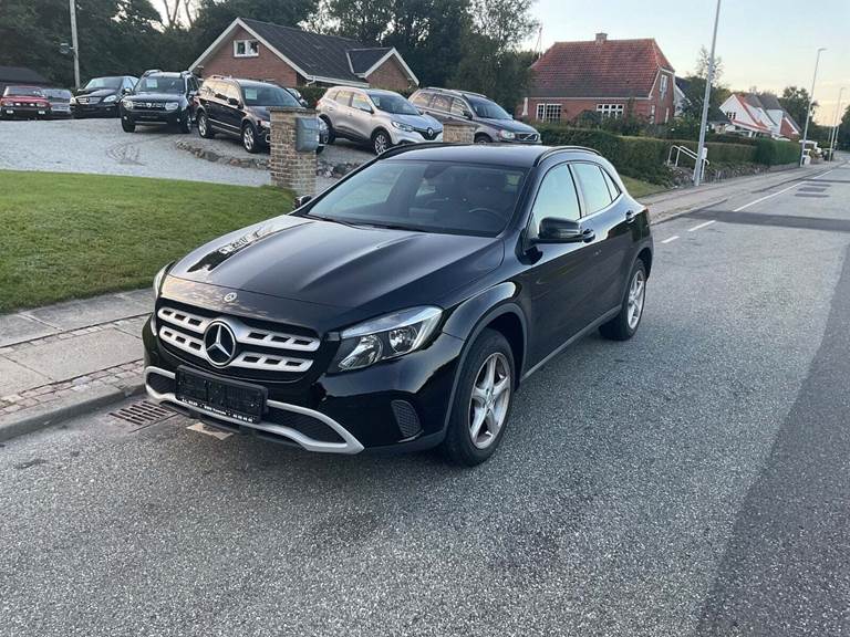 Mercedes GLA200 d 2,2