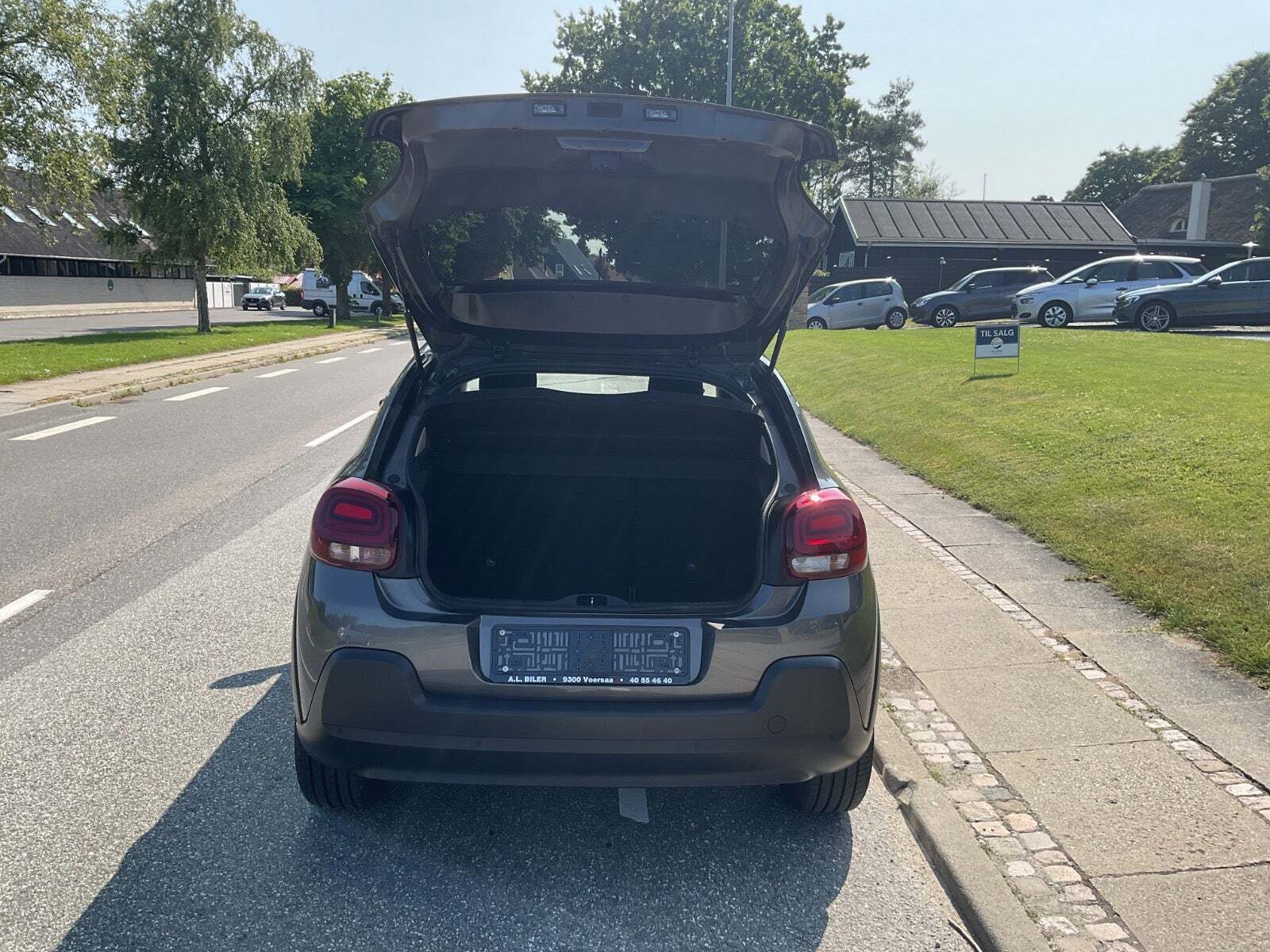 Grå Citroën C3 fra 2021