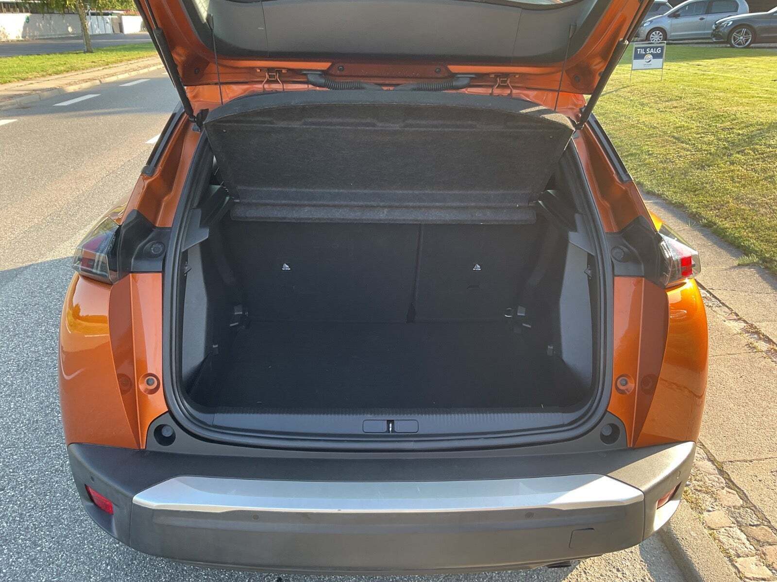 Bronze Peugeot 2008 fra 2020