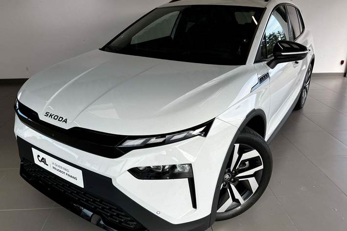 Hvid Skoda Elroq fra 2025 set udefra