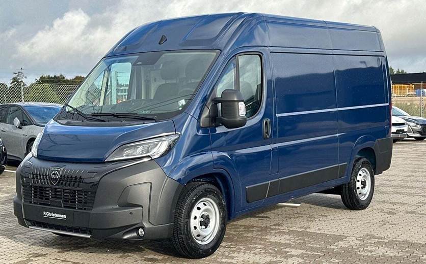 Peugeot Boxer 335 2,2 BlueHDi 180 L2H2 Premium EAT8