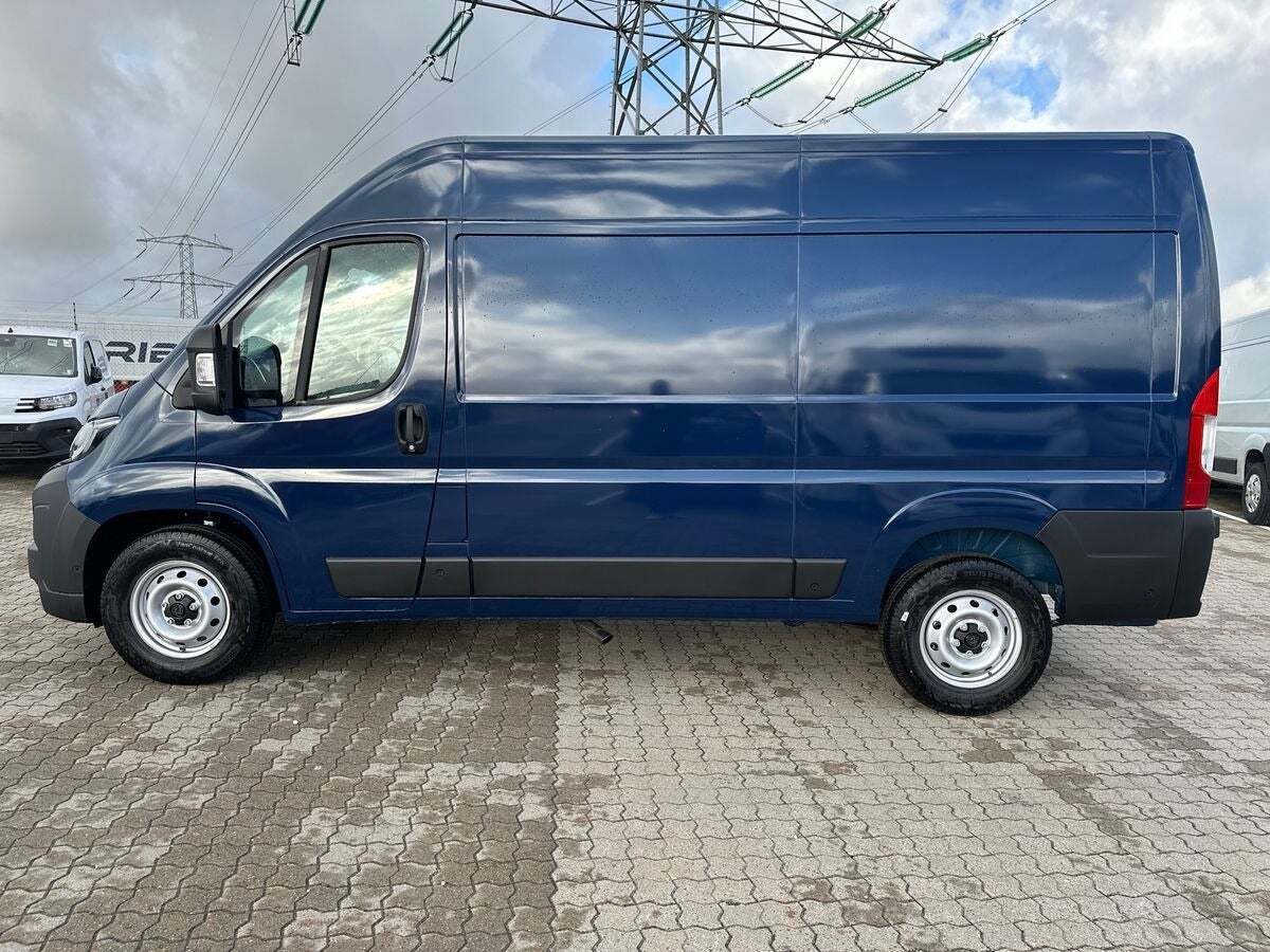 Peugeot Boxer 335 2,2 BlueHDi 180 L2H2 Premium EAT8