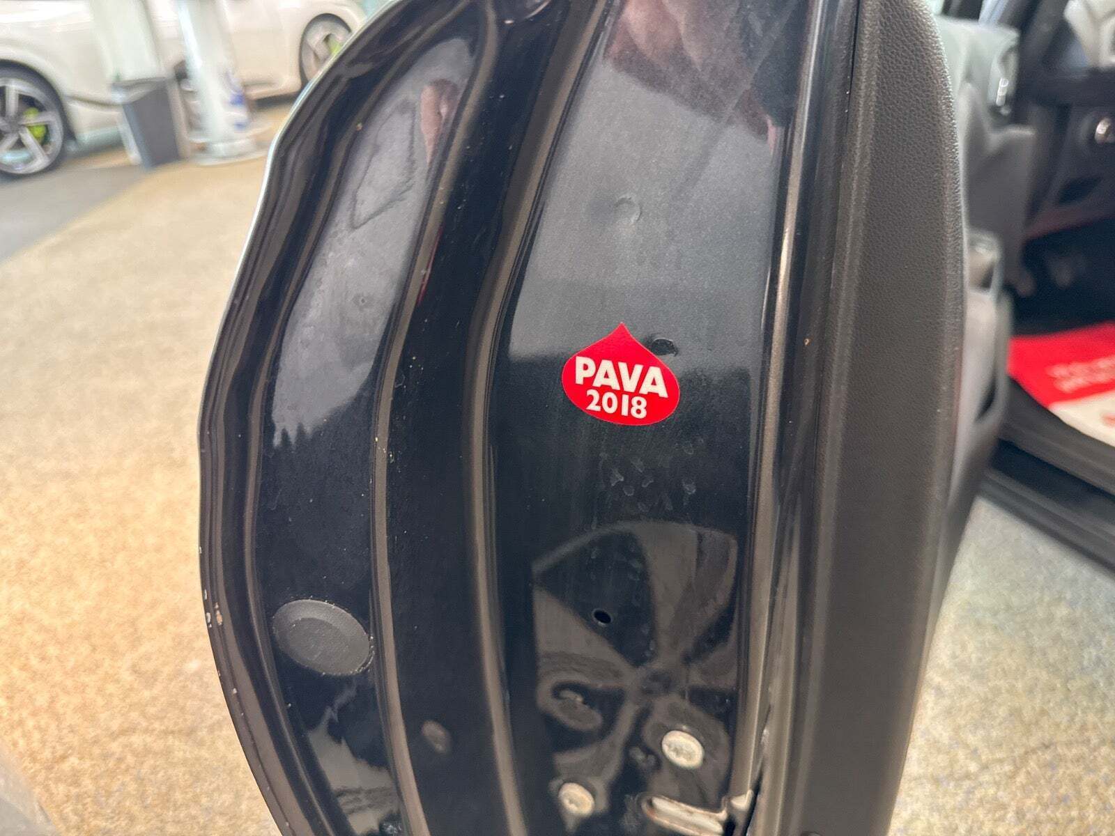 Sort Opel Corsa fra 2015