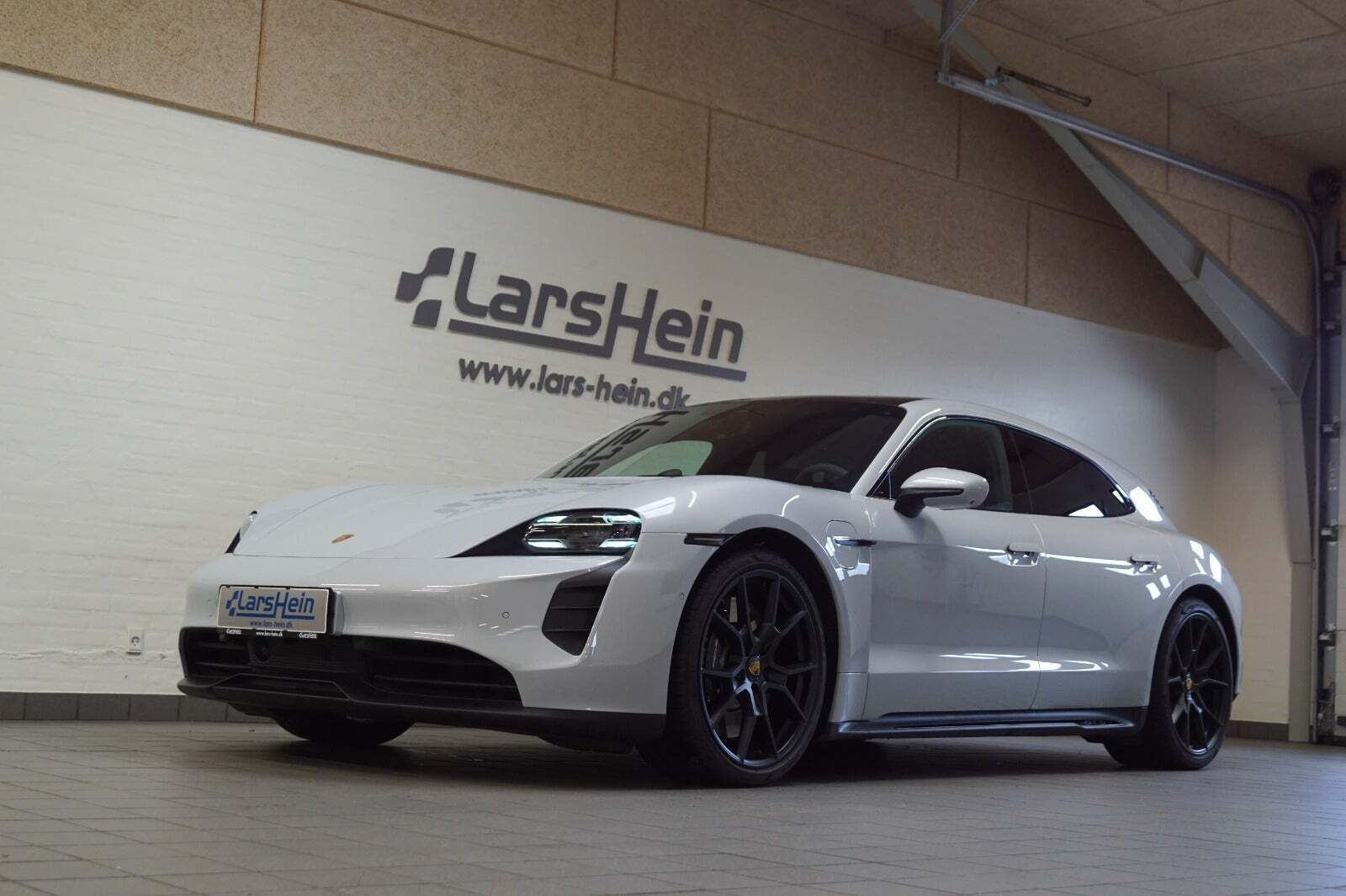 Porsche Taycan GTS Performance+ Sport Turismo