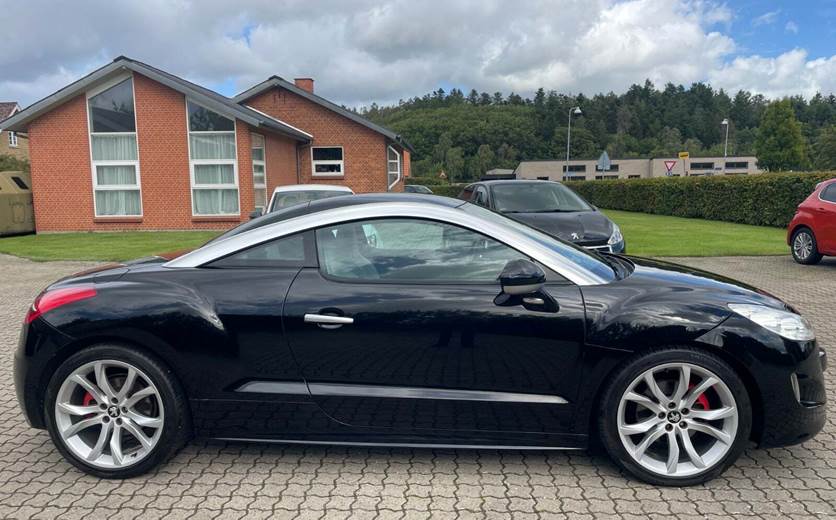 Peugeot RCZ