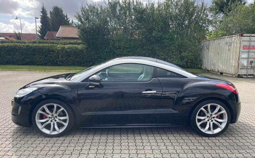 Peugeot RCZ