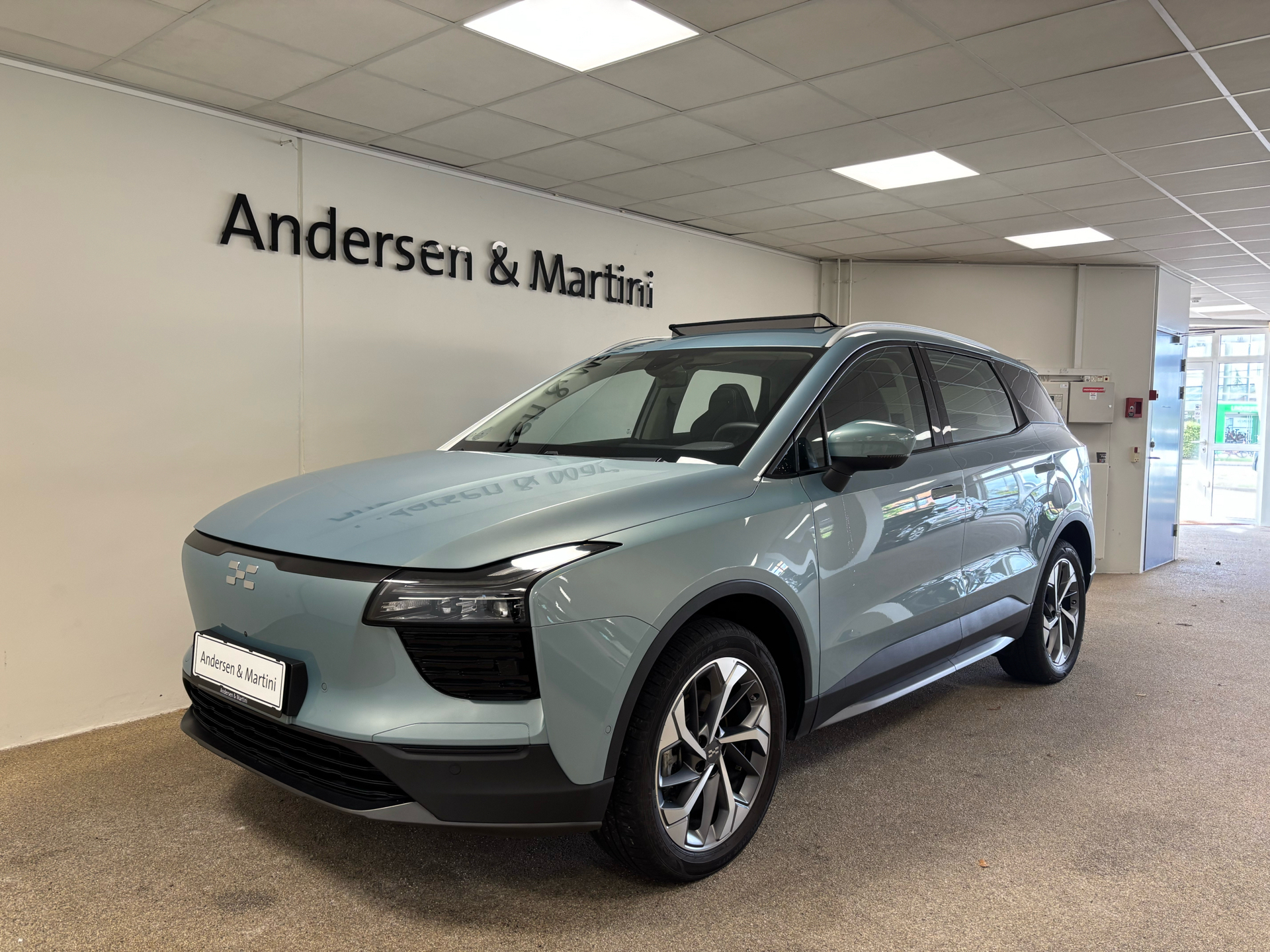 Aiways U5 EL Premium 204HK 5d Aut.