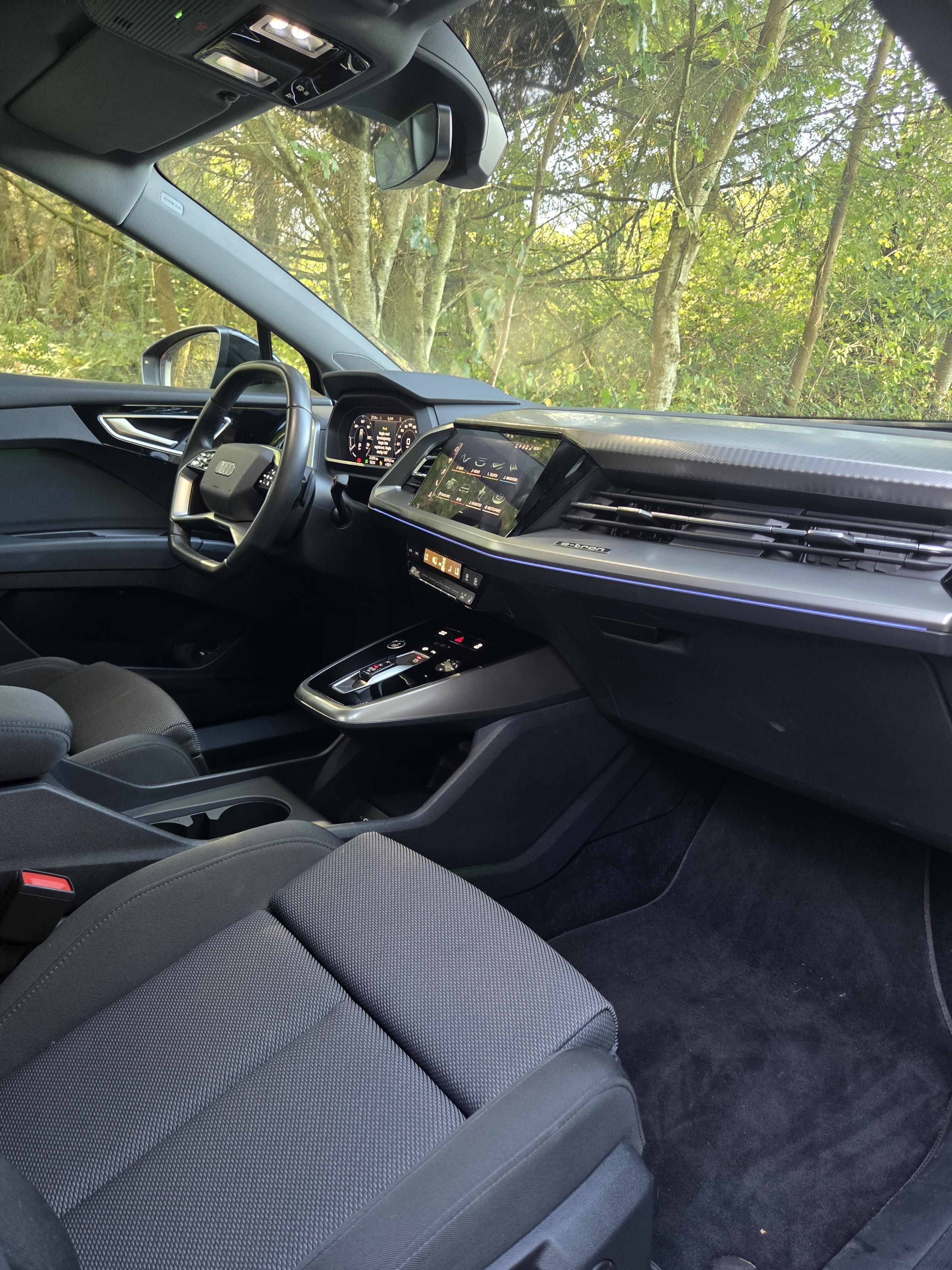 Sort Audi e-tron fra 2023