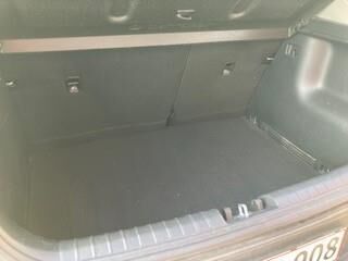 Grå Kia Stonic fra 2019