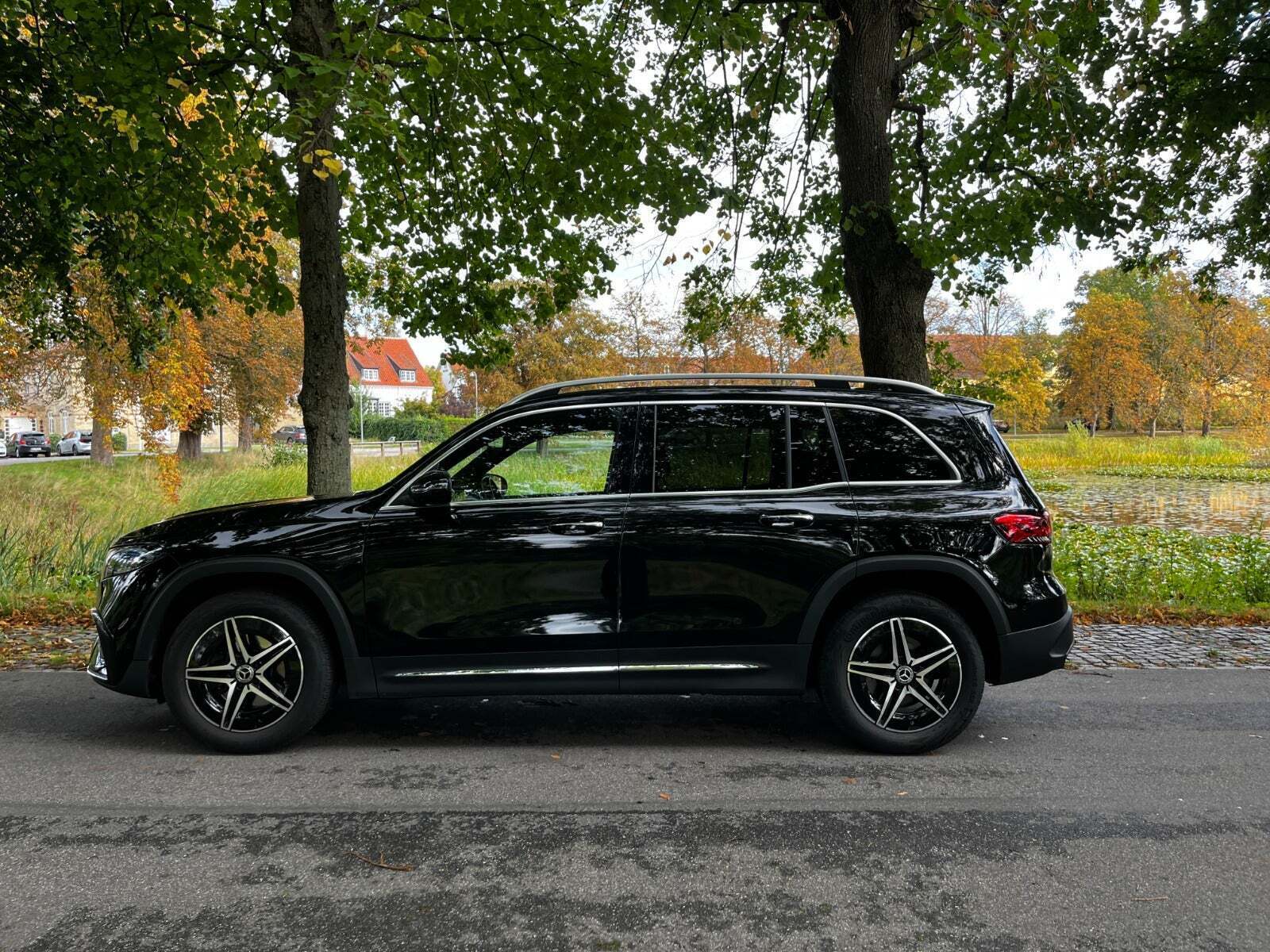 undefined Mercedes EQB250 fra 2023
