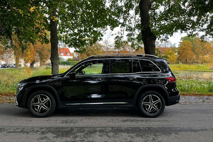 undefined Mercedes EQB250 fra 2023