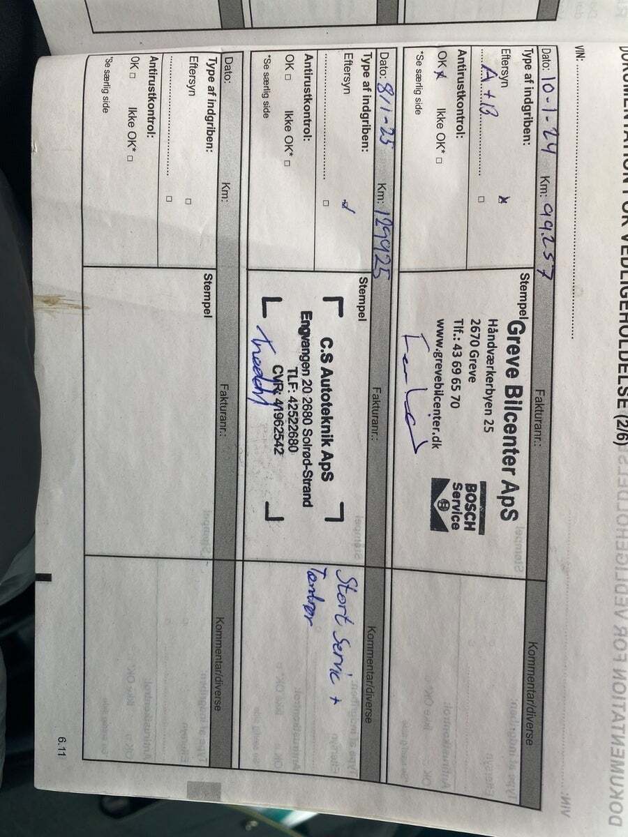 Orange Renault Clio V fra 2019