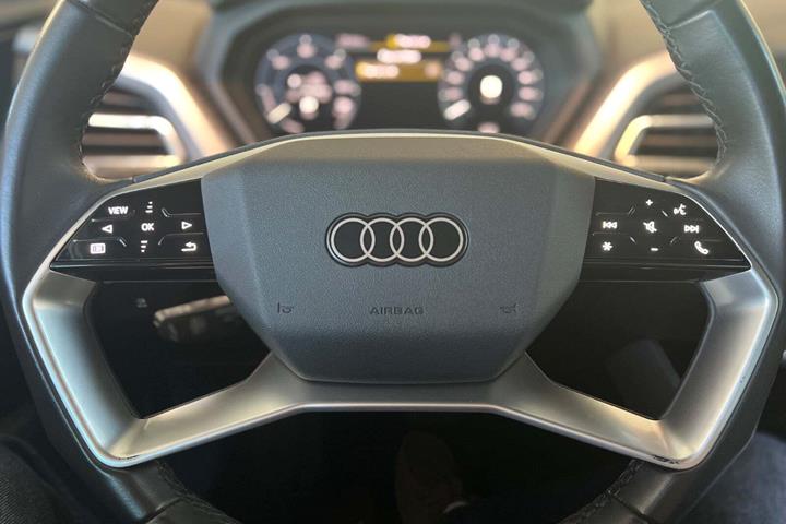 Sort Audi Q4 e-tron fra 2023