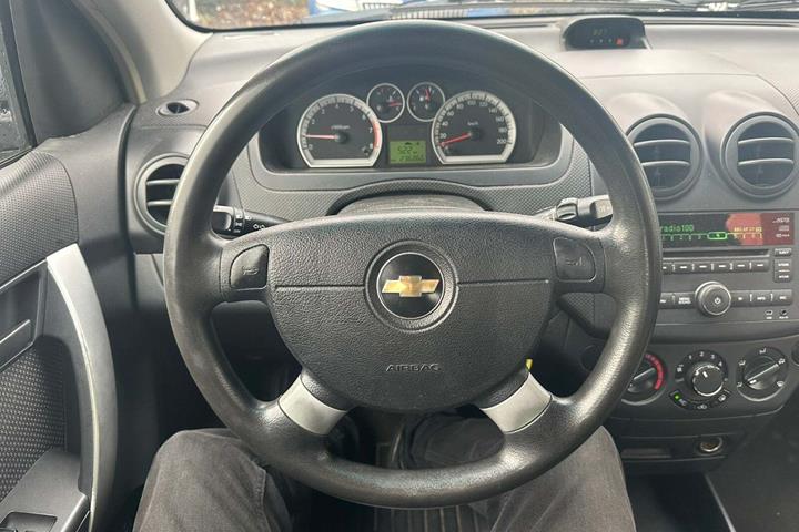 Grå Chevrolet Aveo fra 2011