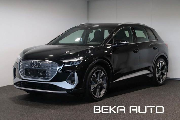 Sort Audi Q4 e-tron fra 2023 set udefra