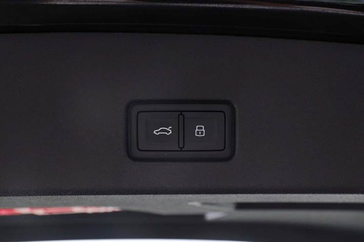 Sort Audi Q4 e-tron fra 2023