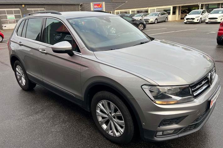 Grå VW Tiguan fra 2018