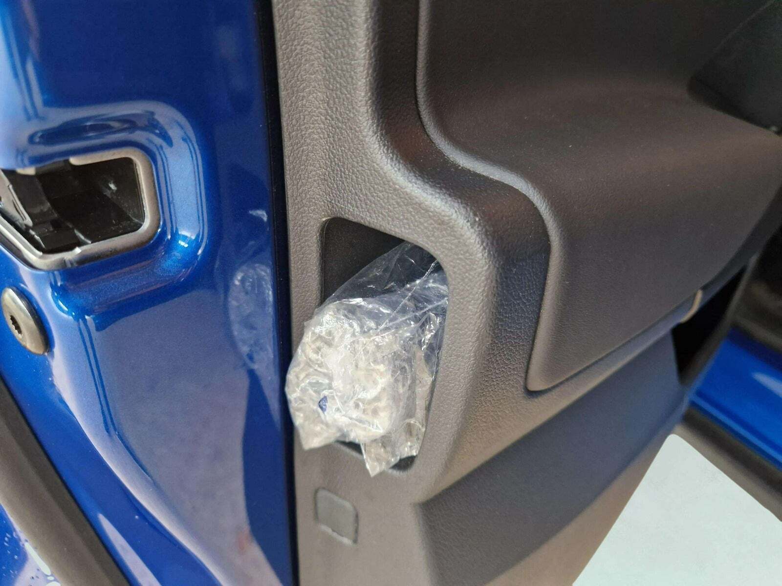 Blå Skoda Enyaq fra 2022