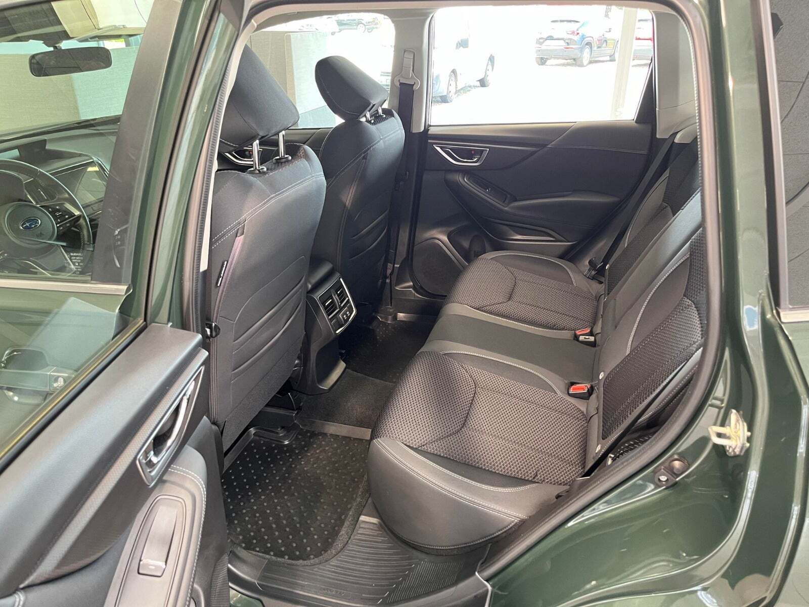 Subaru Forester 2,0 e-Boxer Base L-tr.