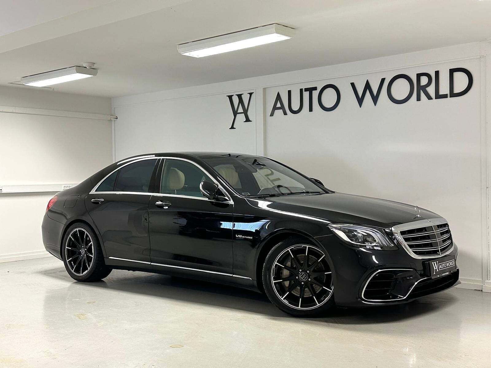 Sort Mercedes S500 fra 2014