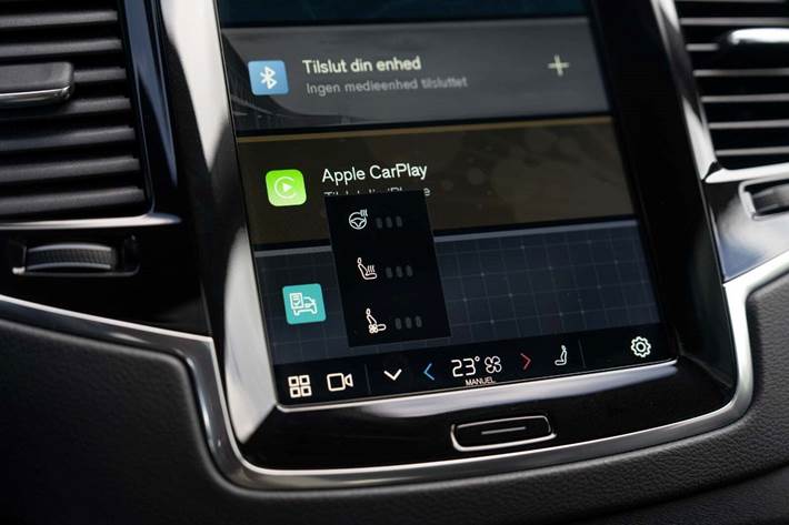 Grå Volvo XC90 fra 2024