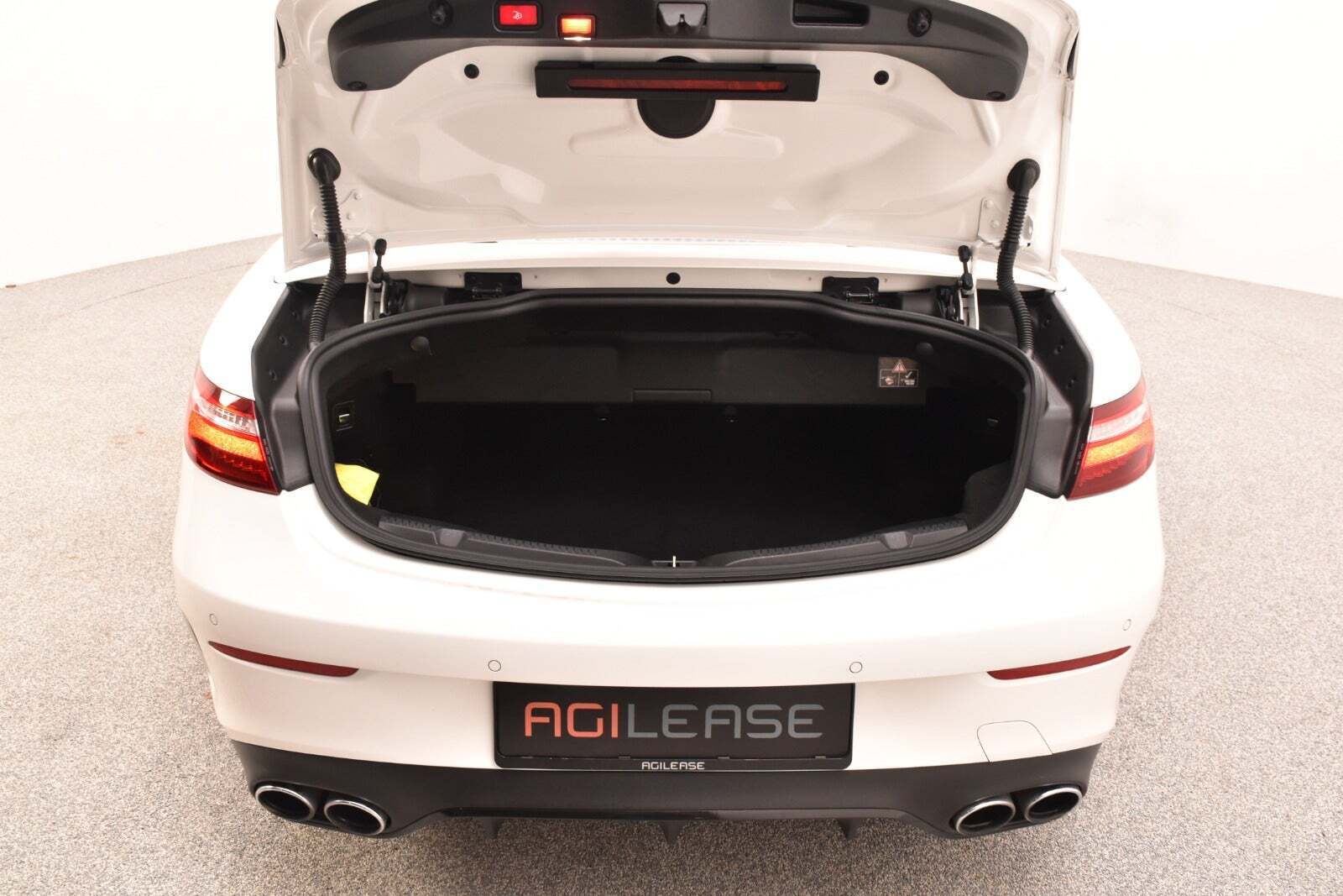 Hvid Mercedes E300 fra 2018