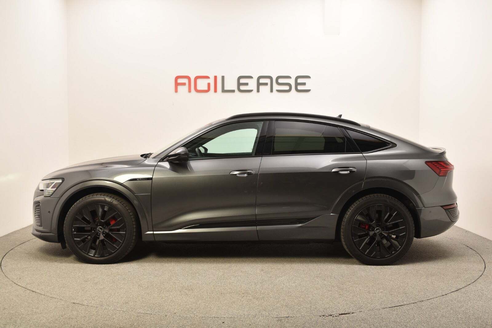 Audi Q8 e-tron 55 S-line Sportback quattro