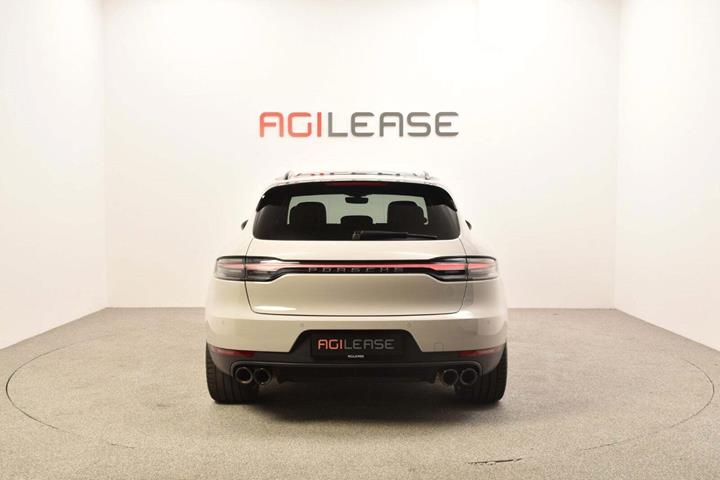 Grå Porsche Macan S fra 2019