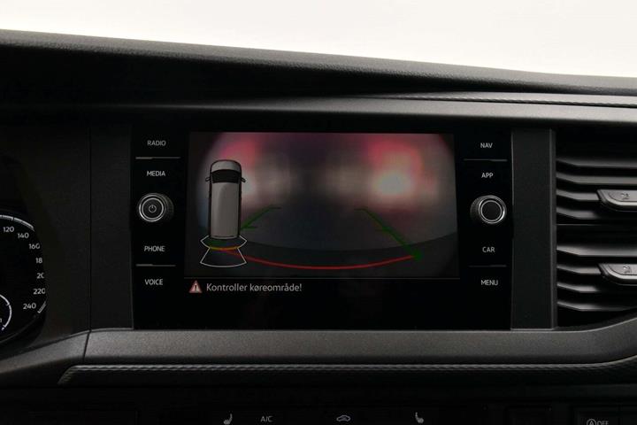 Blå VW Transporter fra 2022