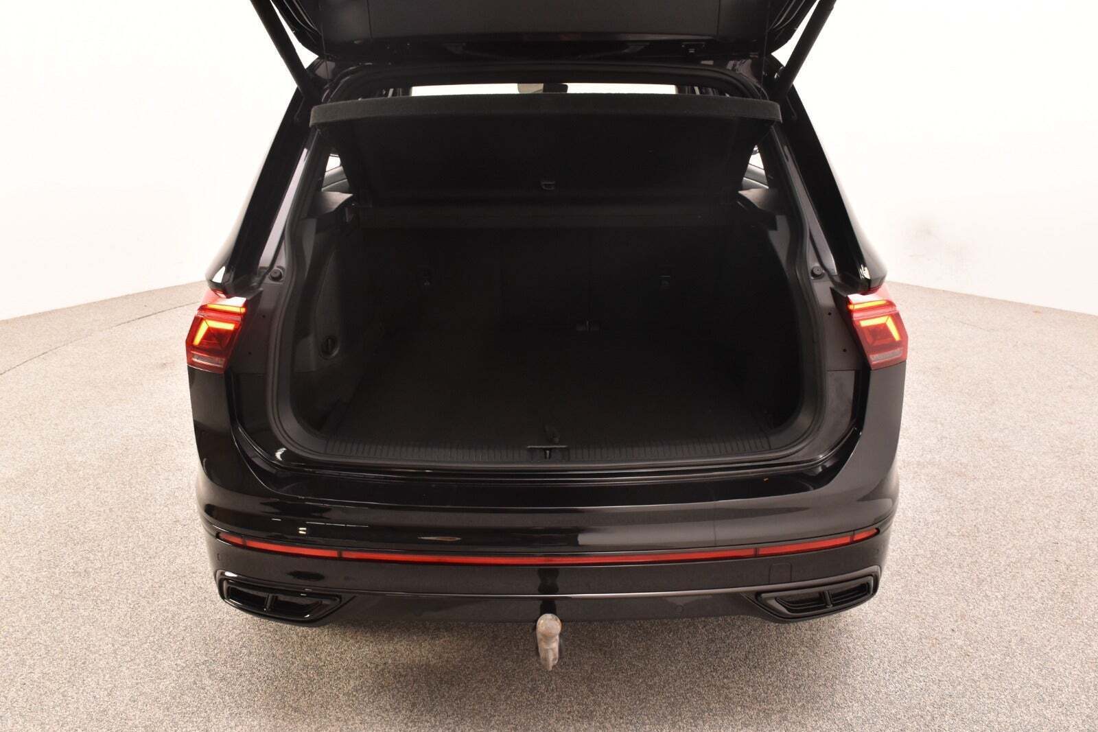 Sort VW Tiguan fra 2021